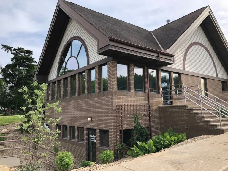 Animal Wellness Center of Strongsville 768x576
