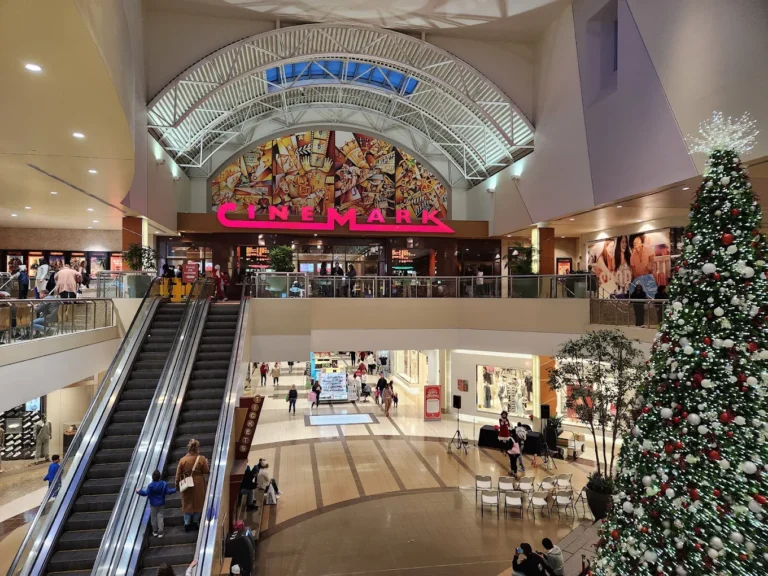 Cinemark Strongsville at Southpark Mall 768x576